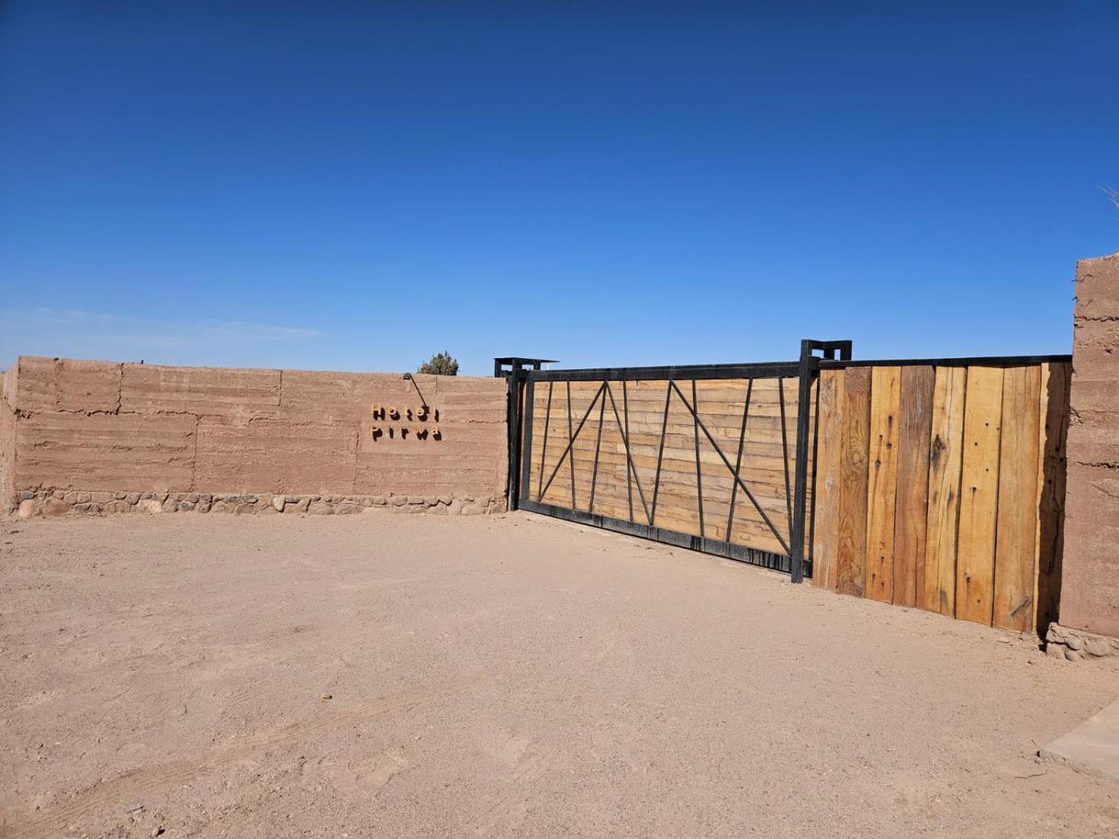 Hotel Pirwa San Pedro De Atacama Esterno foto